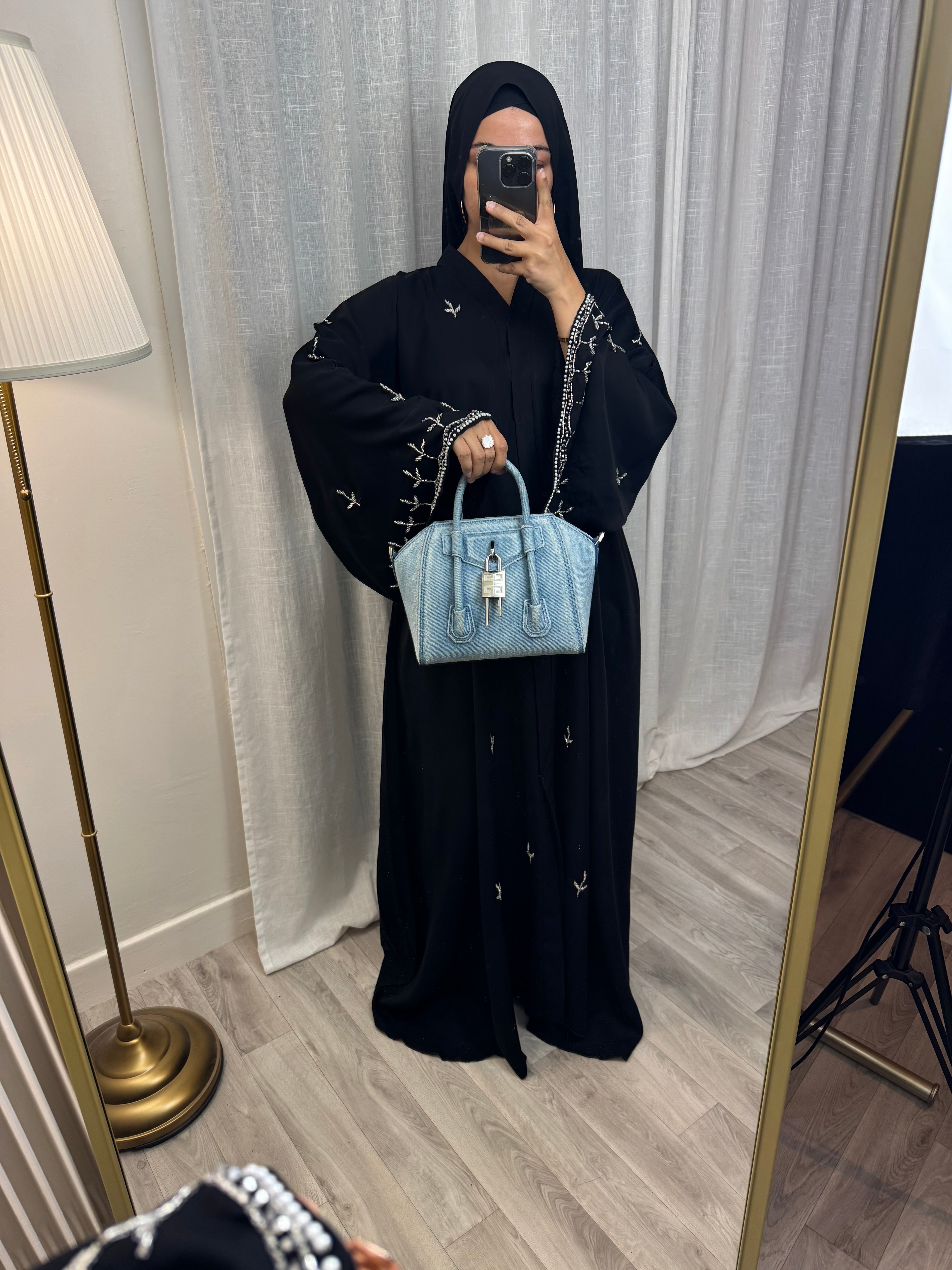 Abaya à manches évasées